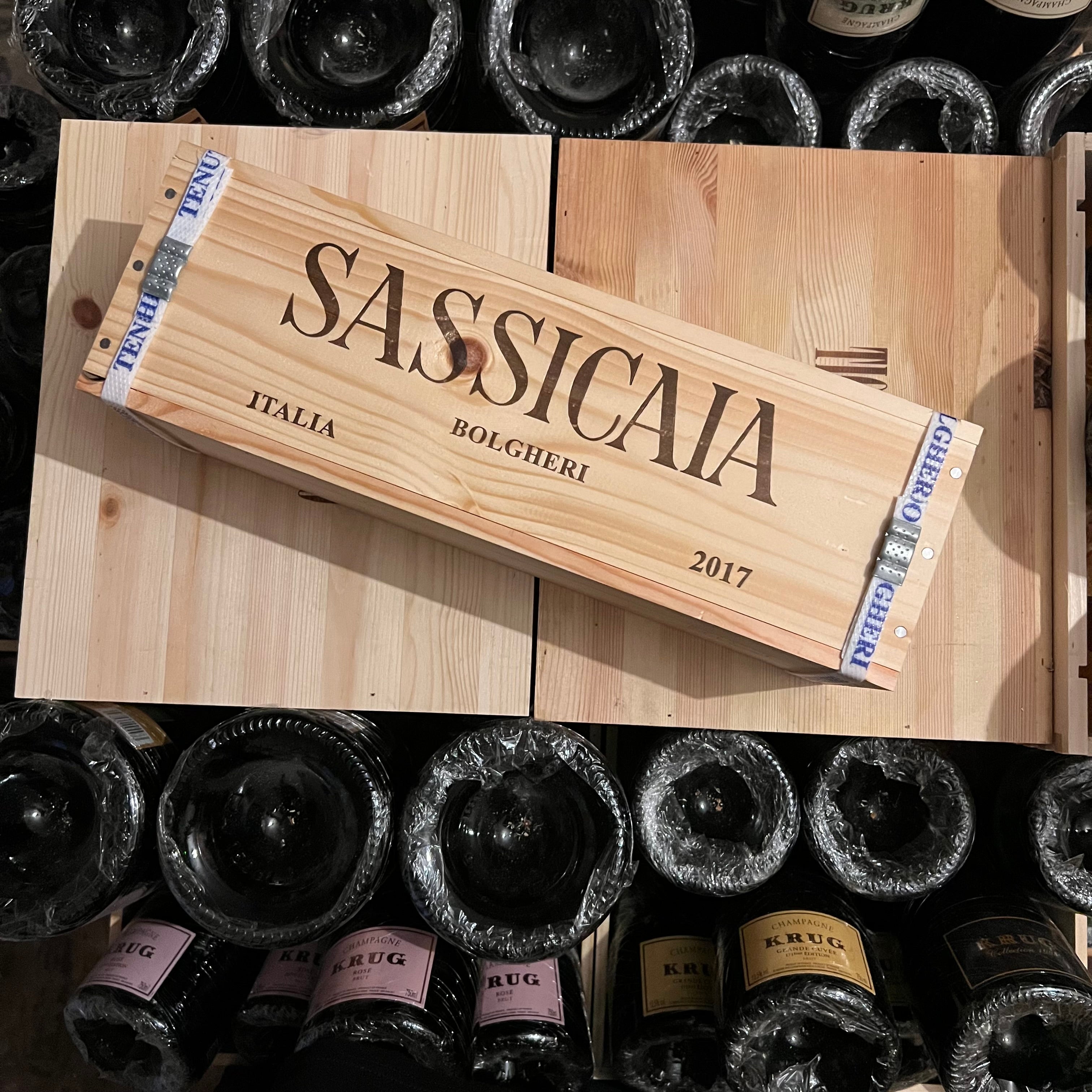 Sassicaia 2017 Magnum in Cassa Legno Tenuta San Guido