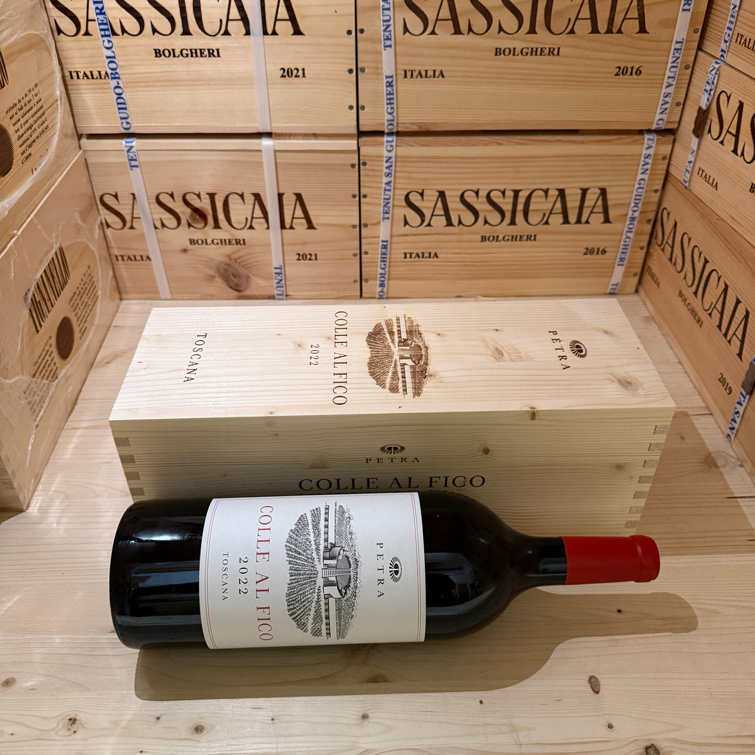 Syrah Colle al Fico Petra 2022 Magnum - in Cassa Legno