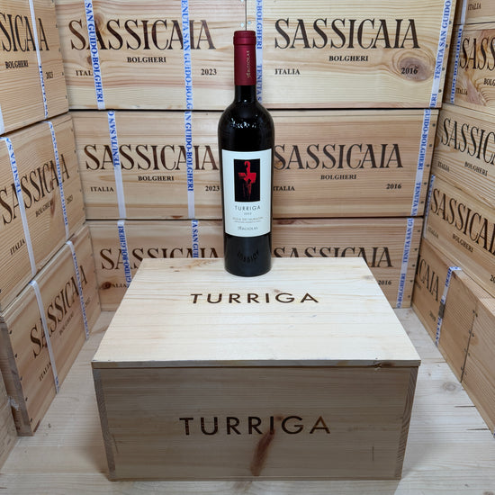 Turriga 2022 Isola dei Nuraghi IGT Argiolas - Cassa Legno 6 Bottiglie