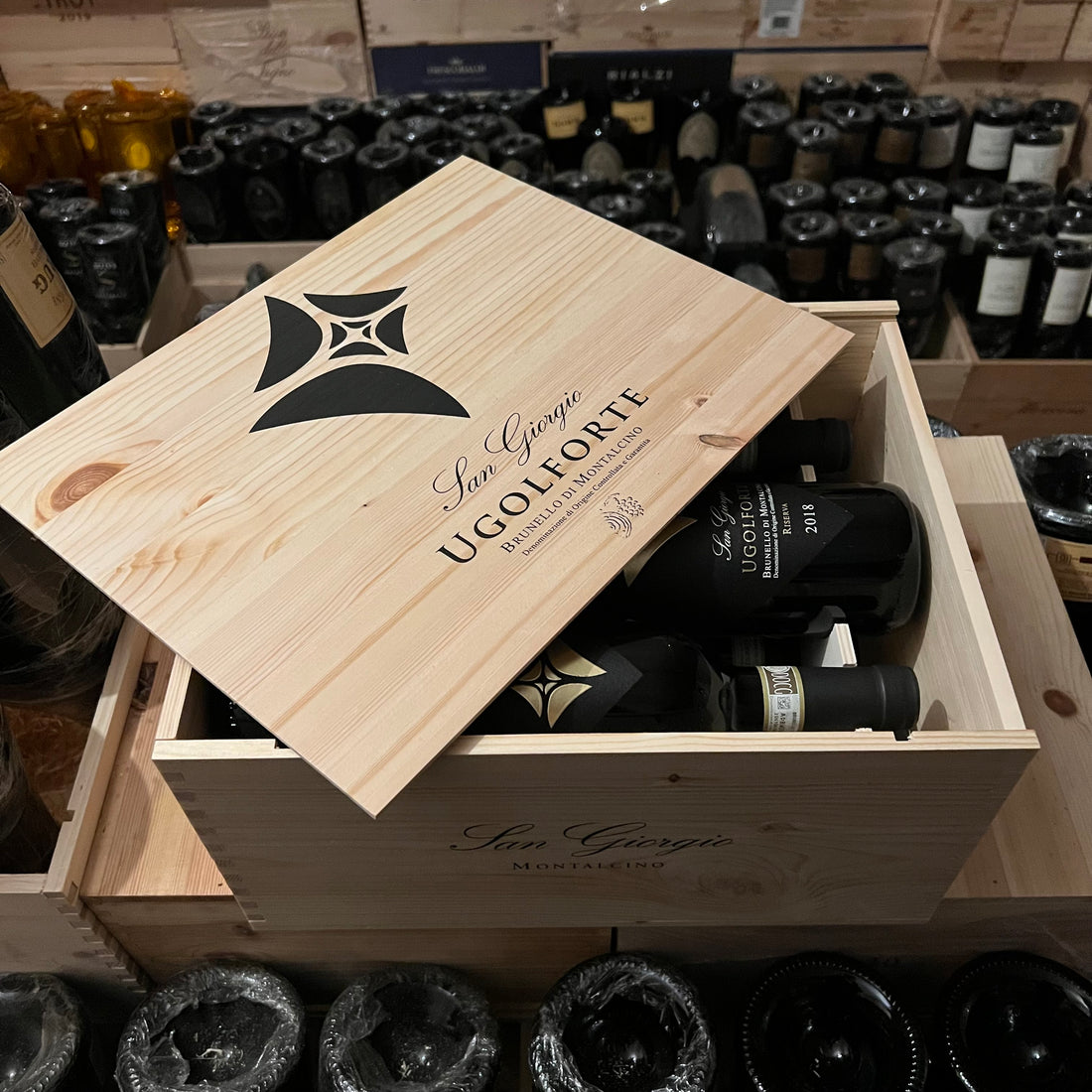 Ugolforte Riserva 2018 Brunello di Montalcino DOCG Tenuta San Giorgio - ColleMassari - Cassa Legno 6 Bottiglie