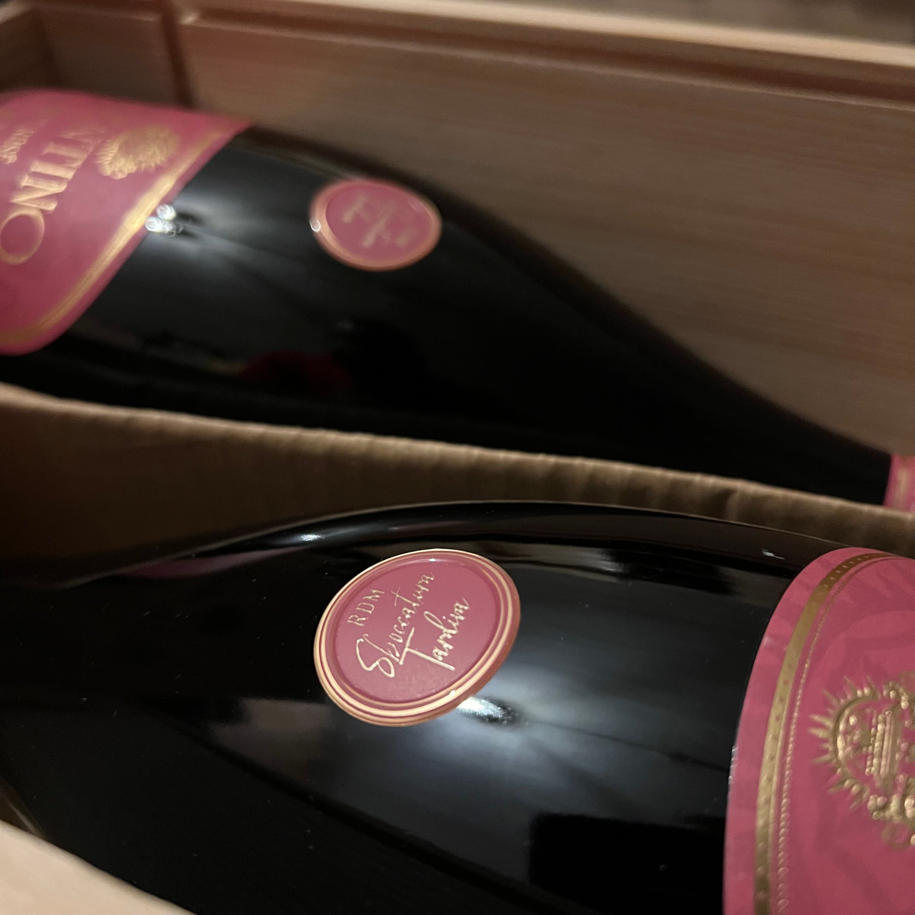 Valentino Brut Rosé 2008-2009 Sboccatura Tardiva Rocche dei Manzoni - Cassa Legno 2 Bottiglie