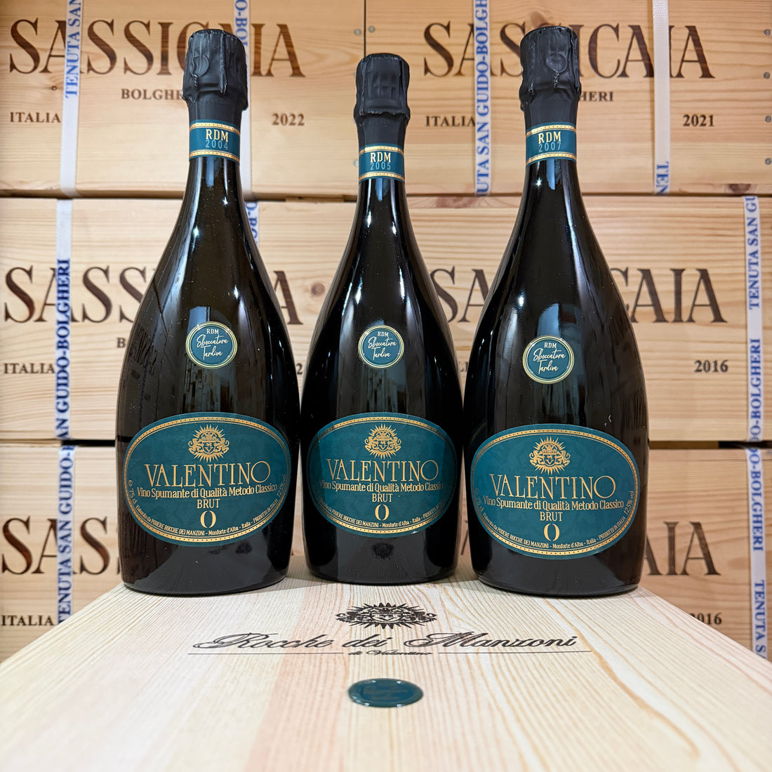 Valentino Brut Zero 2004-2005-2007 Sboccatura Tardiva Rocche dei Manzoni - Cassa Legno 3 Bottiglie