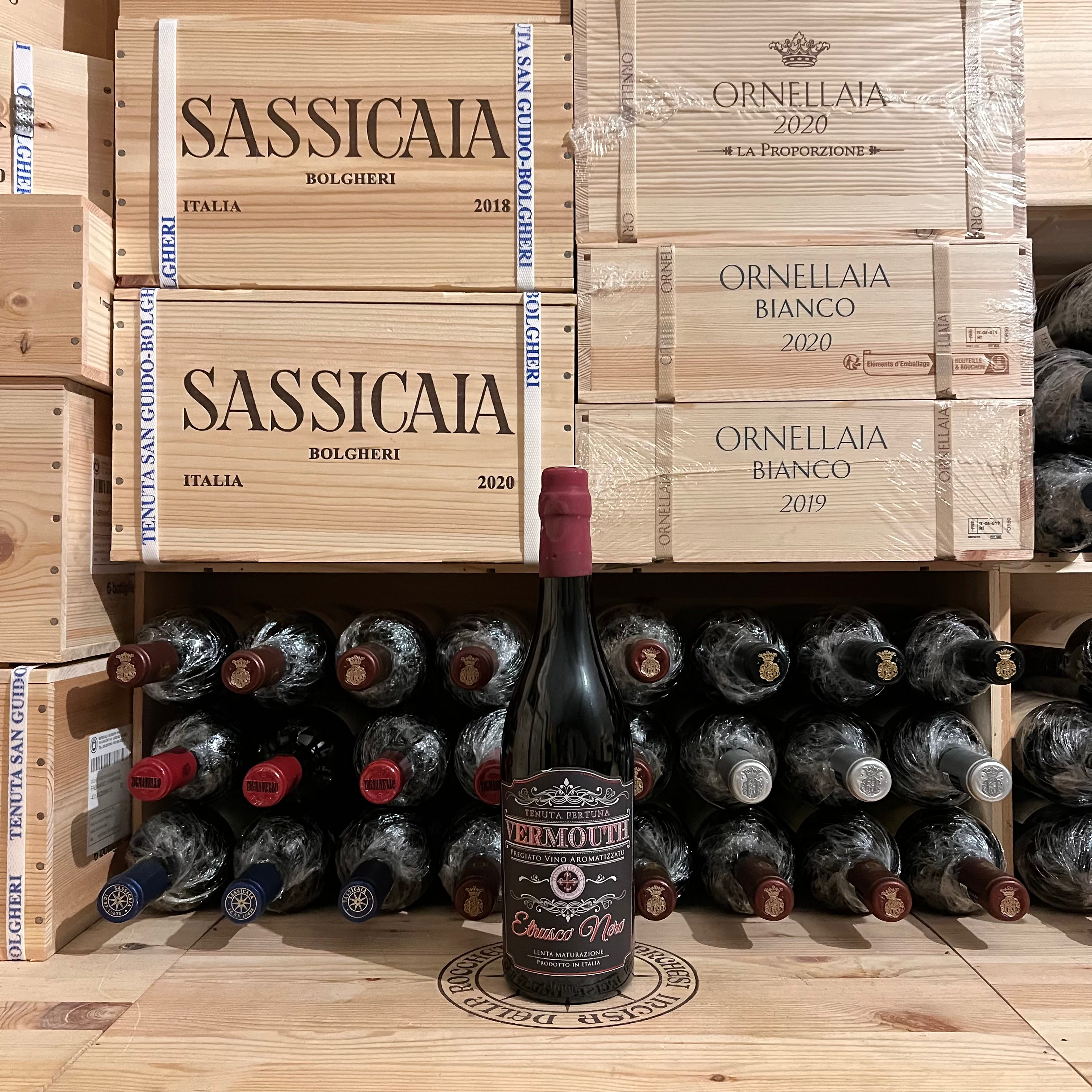 Vermouth Etrusco Nero Tenuta Fertuna