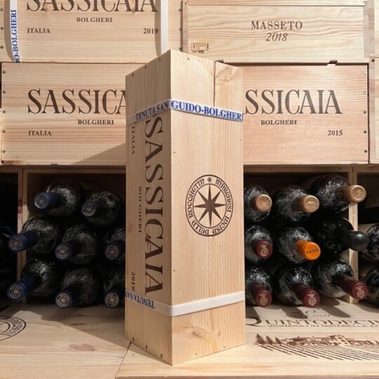 Sassicaia 2019 Magnum in Cassa Legno Tenuta San Guido