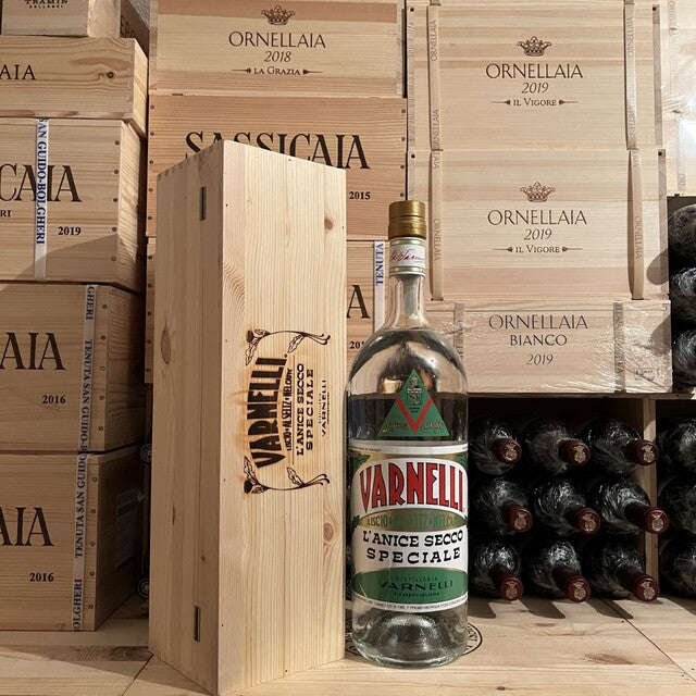 Varnelli Varnelli “L’Anice secco speciale” 46% vol 3 Litri in Cassa Legno ...